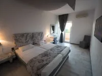 Long Beach Hotel & Resort Hotels in Aigialeia