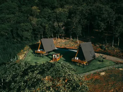 Cabanas Coffee Huts Các khách sạn gần Vale das Lavandas Heylmann