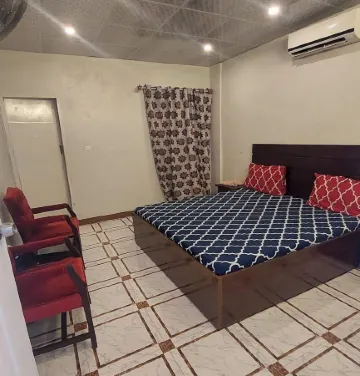 Light Family Couple Guest House Отели рядом с достопримечательностью «Парк Медоус»