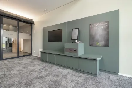 Bsmart Motel Schaan Отели рядом с достопримечательностью «Liechtenstein Center»