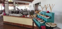 The One - breakfast