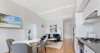 Kozyguru | Chippendale | Kozy Clean 1Bed Apt Hotels in Chippendale
