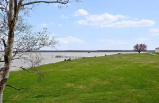 Top Floor Master Suite Bay View