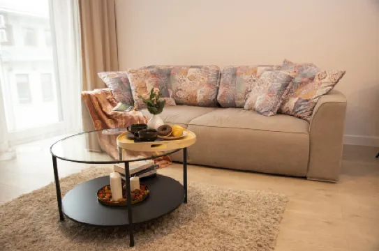 Easy Rent Nieruchomości - Desire