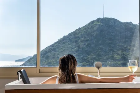 Liman Hotel Gümüslük - Adult Only