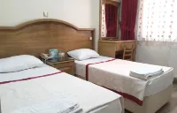 Nil Hotel - 3-Star