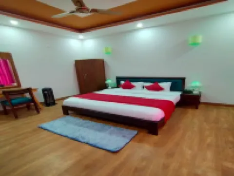 Satopanth the Auli Resort Hotels in Chamoli