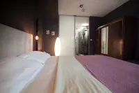 Basic Mansion + (Mandalina-Šibenik) Hotels in Grebaštica