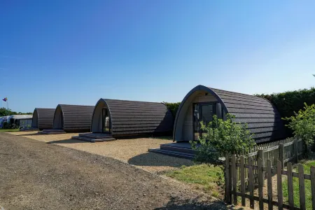 King's Lynn Caravan & Camping Park Отели рядом с достопримечательностью «St Nicholas' Chapel»