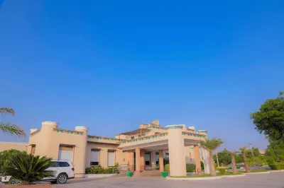 Treehouse Sunrise Resort & Caravan Park Hotels near Rao