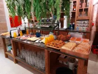 Palacio de Los Acevedo - breakfast