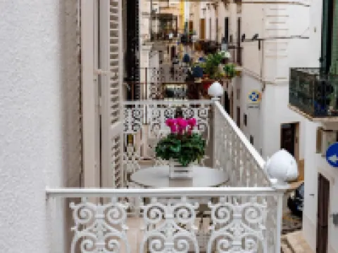 ダプリーレ ディモーレ ポリニャーノ・ア・マーレのホテル