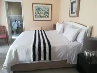 Blouberg Manor Hotels in Melkbosstrand