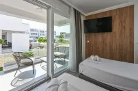 Nova Luxury Residence Apartment with Private Heated Pool - 3 tähden