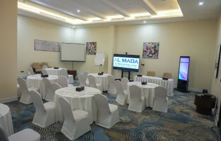 Al Mada Al Arabia Hotel Отели в г. Джизан