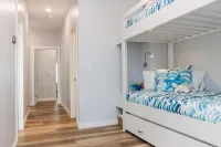 Sea la VIE by Pristine Properties Vacation Rentals Hotels in Mexico Beach