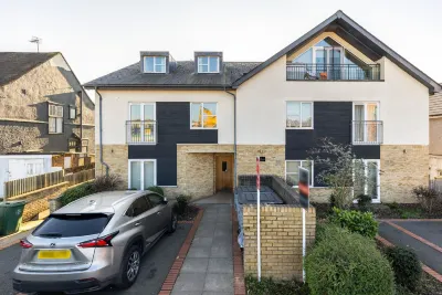 ذا ويمبلي كوليكشن Hotels near Wembley Central