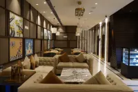 Hiland Hotel