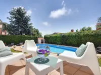 Villa in Medulin with Private Pool and Sauna - Villaer