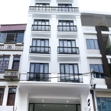 Irest Apartment Отели рядом с достопримечательностью «Перекресток Со»