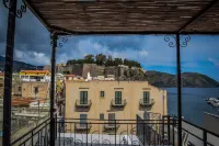 Casa Giuliana Hotels in Lipari