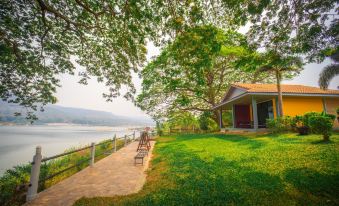 Khong Chiam Orchid Riverside Resort