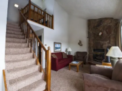 ツイン リバーズ コンドミニアムズ バイ アルダーウッド コロラド マネージメント フレイザーのホテル