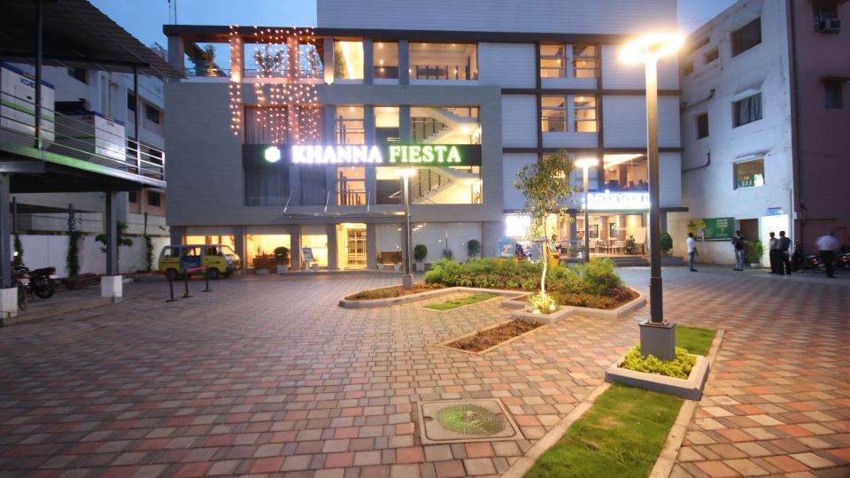 Khanna Fiesta