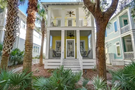 30A Beach House - Sunny Daze by Panhandle Getaways