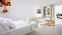 Mykonos Pantheon Hotels in Kalafatis