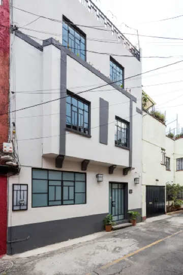 拉帕洛米拉民宿