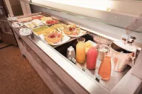 Gardone Palace Hotel - breakfast
