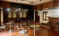 阿蘭胡埃斯科恰班巴酒店 - 早餐