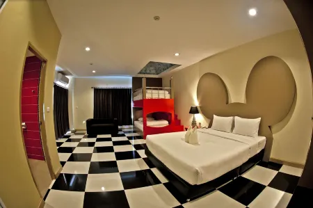 OMG Hotel Отели рядом с достопримечательностью «Wat Thung Setthi»