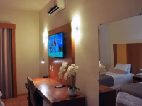 ジョルニ ホテル ブールバード レゼンデのホテル