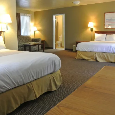 Vino Inn & Suites