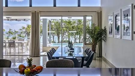 Blue Views Villas and Apartments Отели рядом с достопримечательностью «Двенадцать Апостолов»