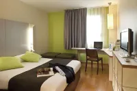 Travelodge Barcelona Cornellà Fira - Parking