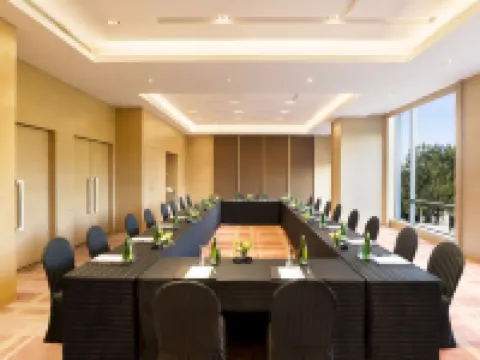 Hyatt Regency Lucknow Hotels in Lucknow