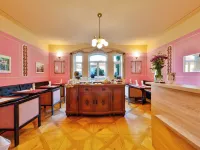 Grand Tábor Hotels in Tabor