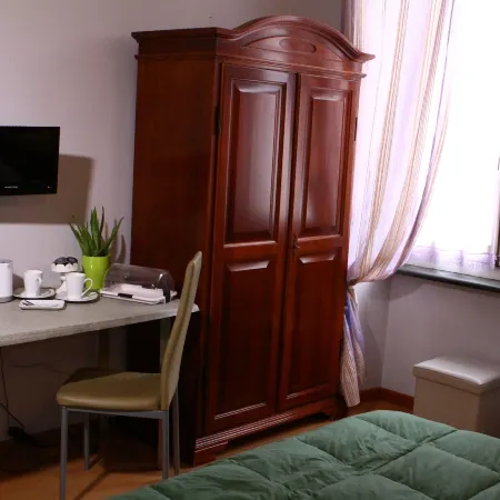 Duca's Guest House