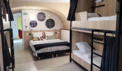 Hostel les Terrasses du Roc Hotels in Saint-Martin-d'Ardeche