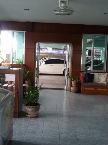 รูปภาพของวี เฮ้าส์ ณ คอน