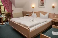 Hotel Schwarzbeerschänke Pobershau Hotels near Museum sachsisch-bohmisches Erzgebirge