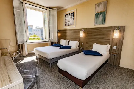 Hôtel de Champagne Отели рядом со станцией GARE D' ANGERS RAILWAY STATION