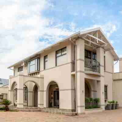 Adato Guesthouse Hotel Exterior