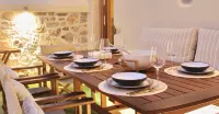 Villasonboard Rock Villa 3 Bed, 3 Bath, Jacuzzi, Seaside Ermioni - Balkon