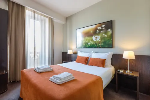 Riversuites - 3-Star