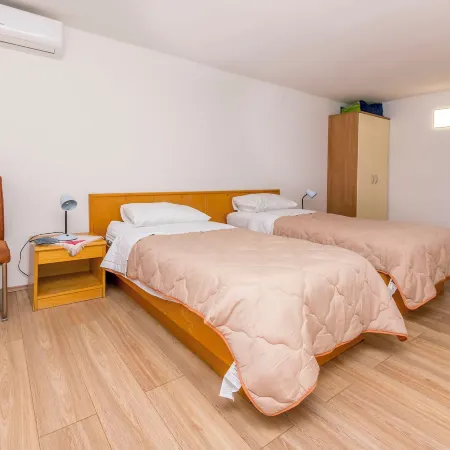 Apartment Jelena