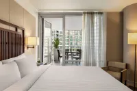Hyatt Vancouver Downtown Alberni
